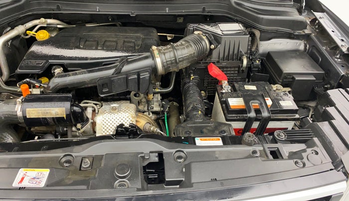 2022 Mahindra XUV300 W8 (O) 1.2 PETROL, Petrol, Manual, 46,114 km, Engine View - Left