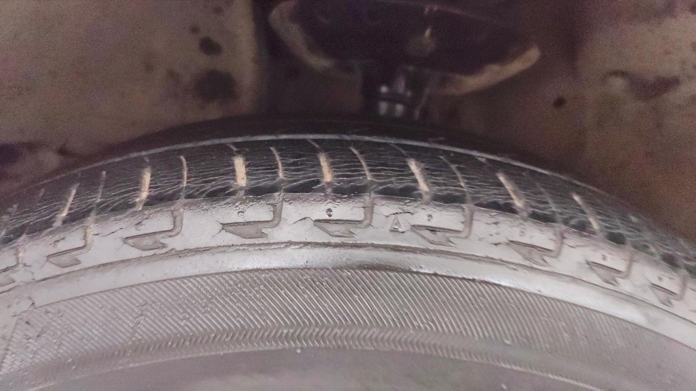 2018 Honda City 1.5L I-VTEC ZX CVT, Petrol, Automatic, 40,542 km, Left Front Tyre Tread
