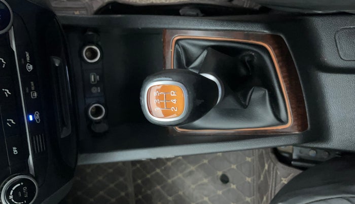 2017 Hyundai i20 Active 1.2 SX, Petrol, Manual, 71,920 km, Gear Lever