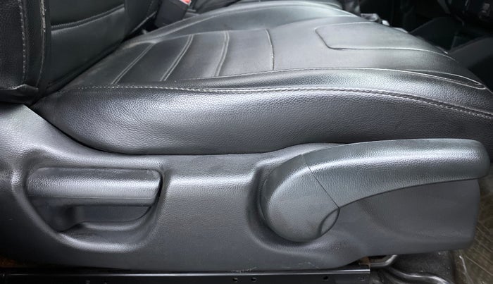 2019 Honda WR-V 1.2 i-VTEC S MT, Petrol, Manual, 19,736 km, Driver Side Adjustment Panel