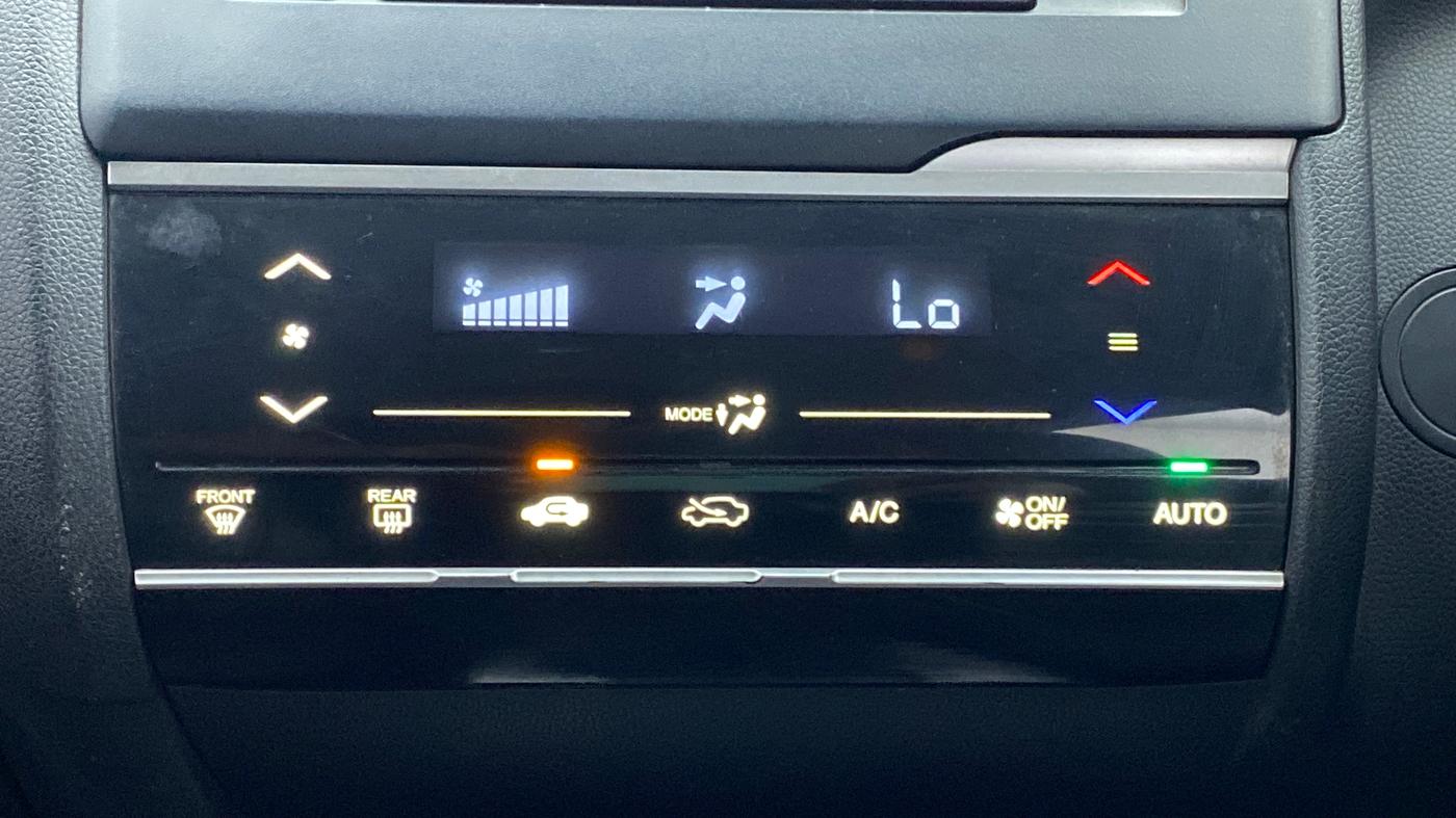 2019 Honda WR-V 1.2 i-VTEC S MT, Petrol, Manual, 19,736 km, Automatic Climate Control