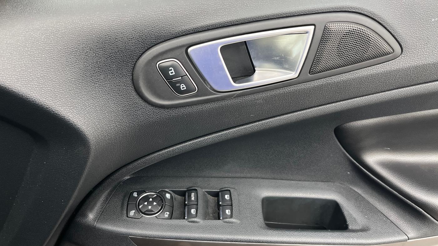 2019 Ford Ecosport TITANIUM + 1.5L PETROL AT, Petrol, Automatic, 51,195 km, Driver Side Door Panels Control
