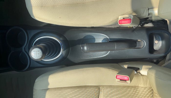 2017 Honda Amaze 1.2L I-VTEC S, Petrol, Manual, 69,673 km, Gear Lever