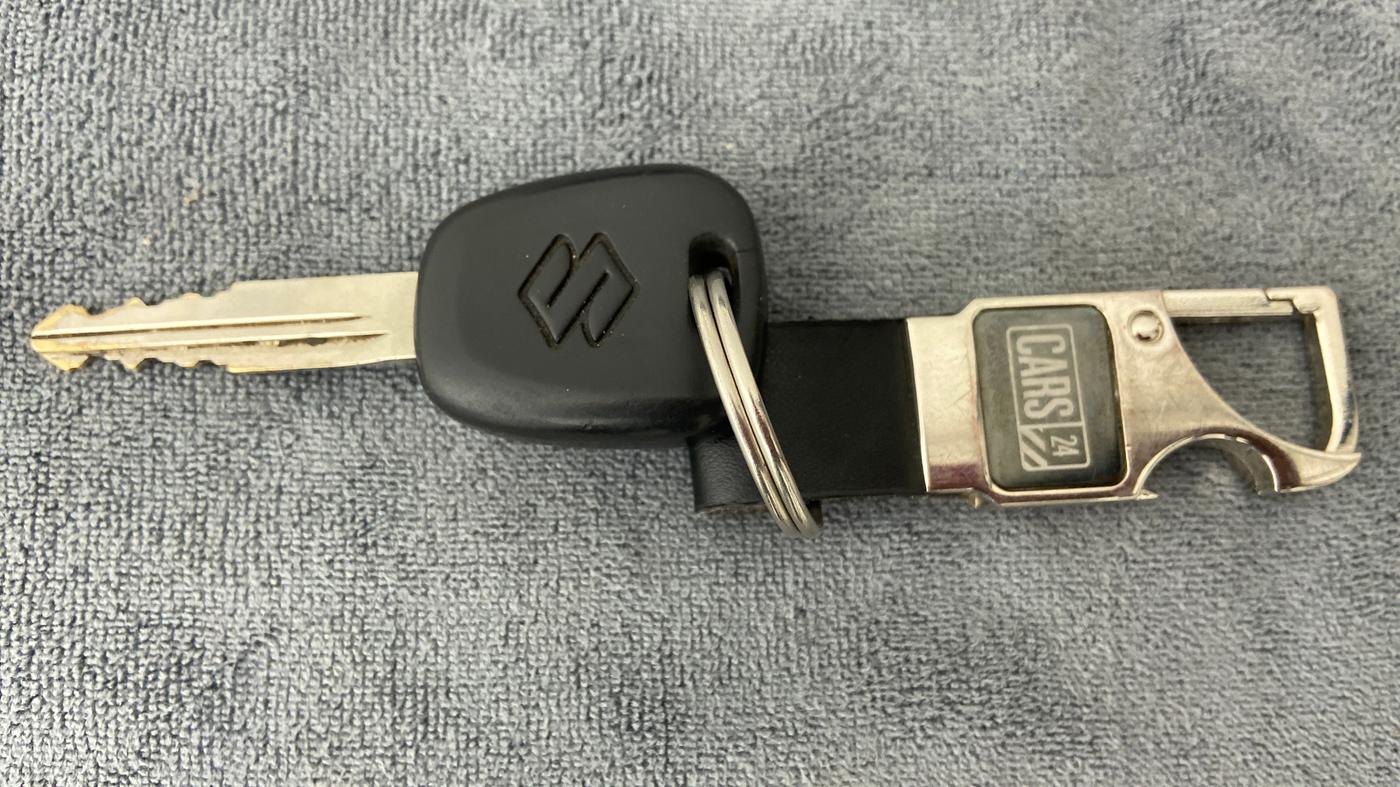 2019 Maruti Alto K10 VXI, Petrol, Manual, 25,756 km, Key Close Up
