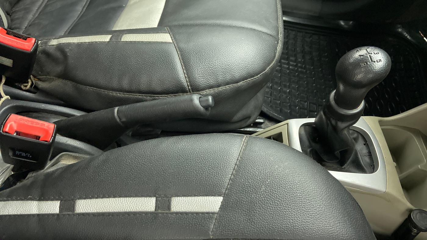 2019 Maruti Alto K10 VXI, Petrol, Manual, 25,756 km, Gear Lever