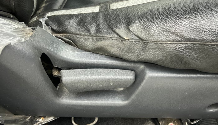 2019 Maruti Alto K10 VXI, Petrol, Manual, 25,756 km, Driver Side Adjustment Panel