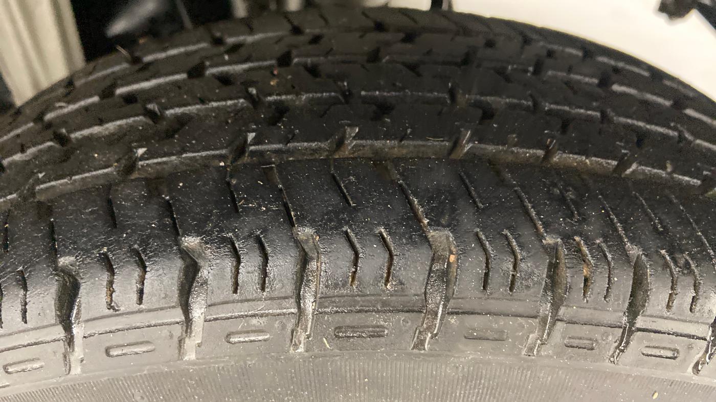 2019 Maruti Alto K10 VXI, Petrol, Manual, 25,756 km, Left Rear Tyre Tread