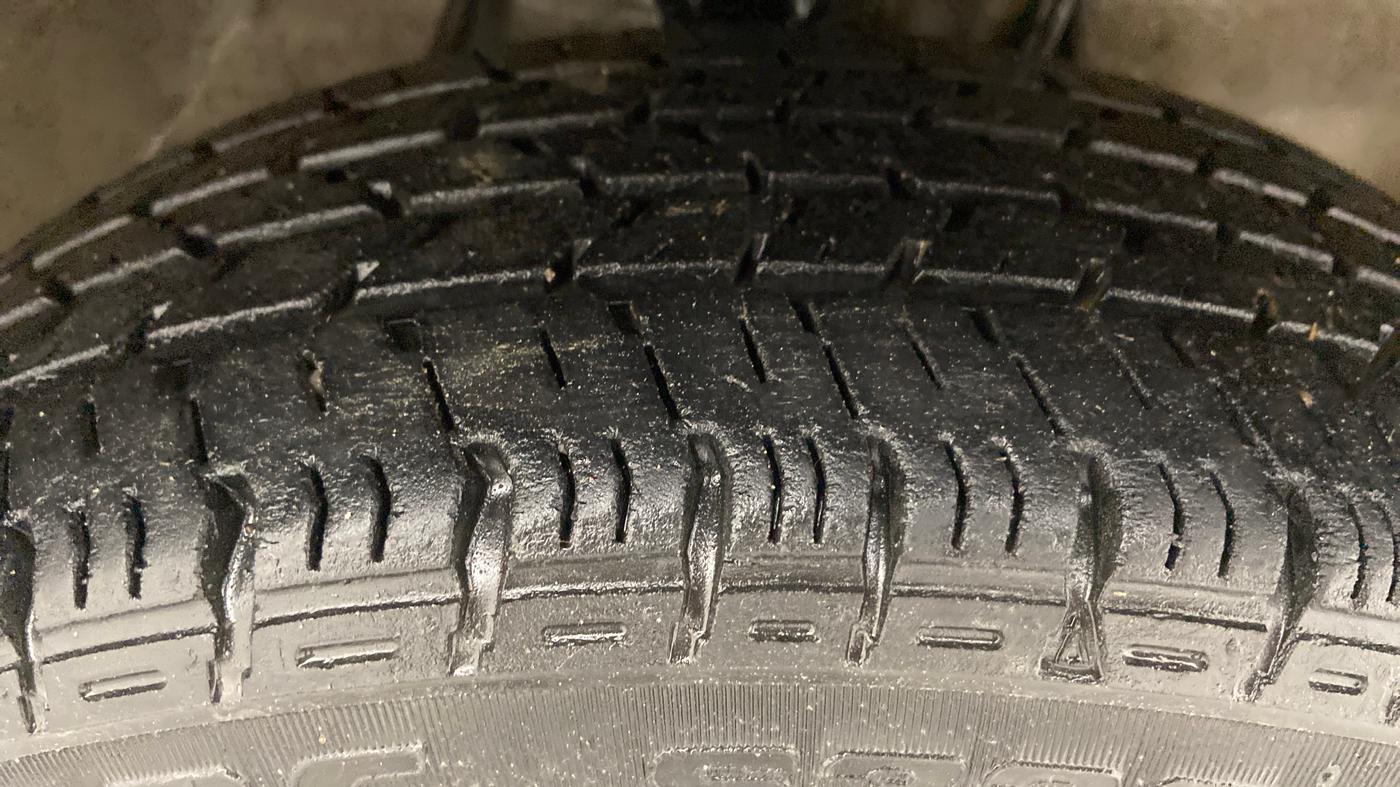 2019 Maruti Alto K10 VXI, Petrol, Manual, 25,756 km, Right Front Tyre Tread
