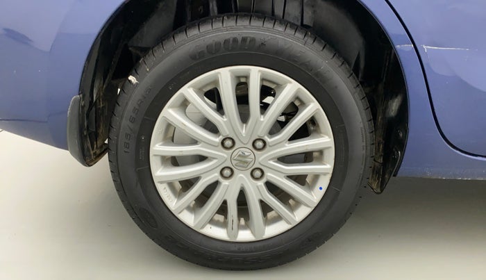 2017 Maruti Dzire ZXI, Petrol, Manual, 65,593 km, Right Rear Wheel
