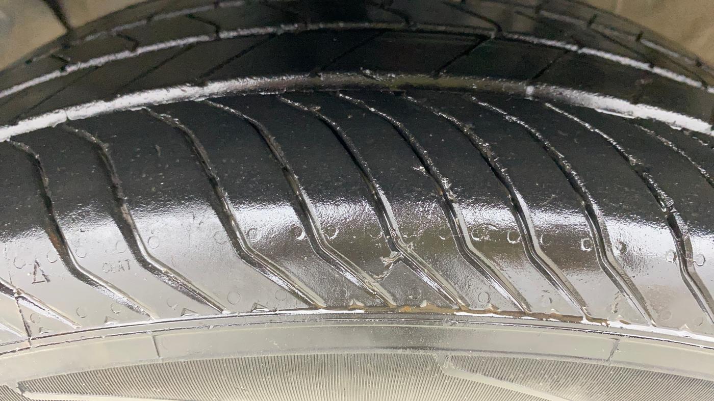 2022 Hyundai ALCAZAR 1.5 SIGNATURE (O) AT 7STR, Diesel, Automatic, 69,920 km, Left Front Tyre Tread