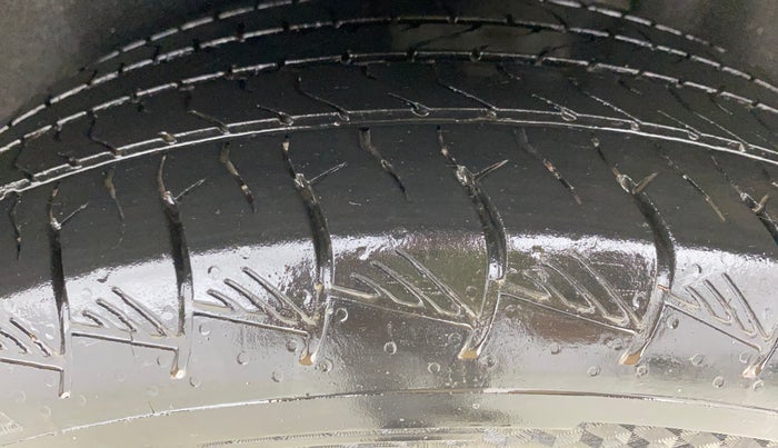 2022 Hyundai ALCAZAR 1.5 SIGNATURE (O) AT 7STR, Diesel, Automatic, 69,920 km, Left Rear Tyre Tread