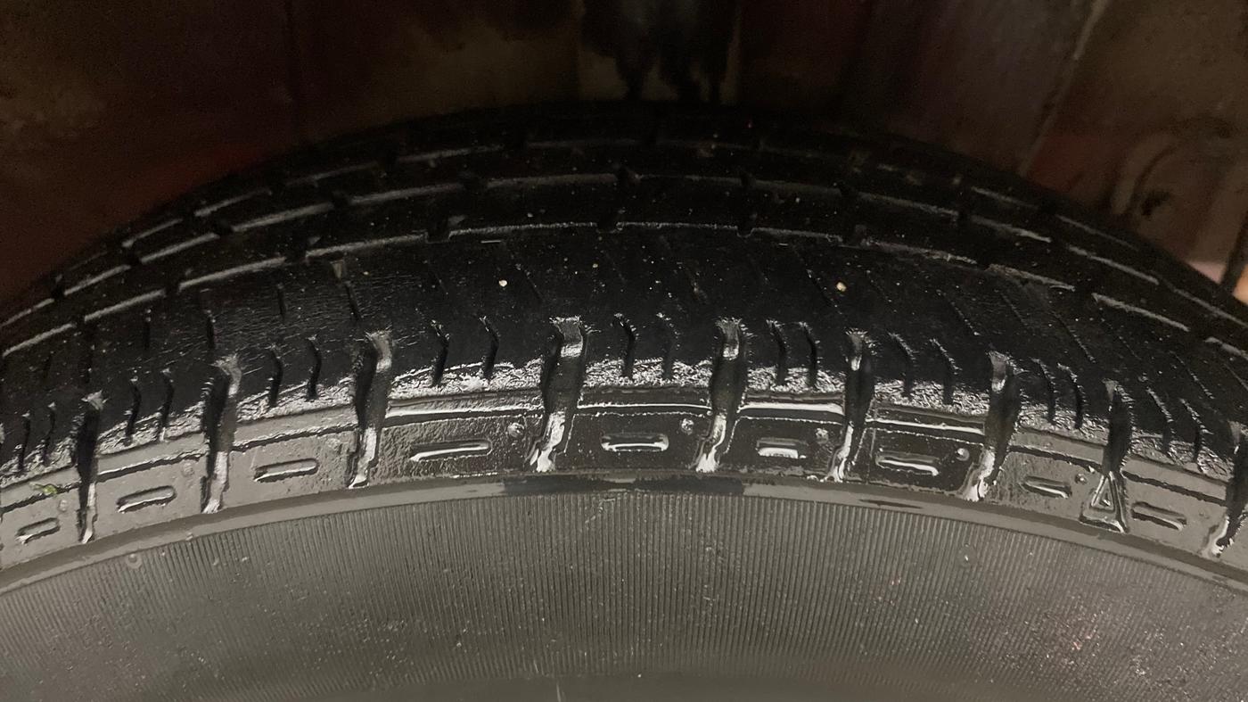 2018 Hyundai Grand i10 SPORTZ 1.2 KAPPA VTVT, Petrol, Manual, 1,34,608 km, Left Rear Tyre Tread