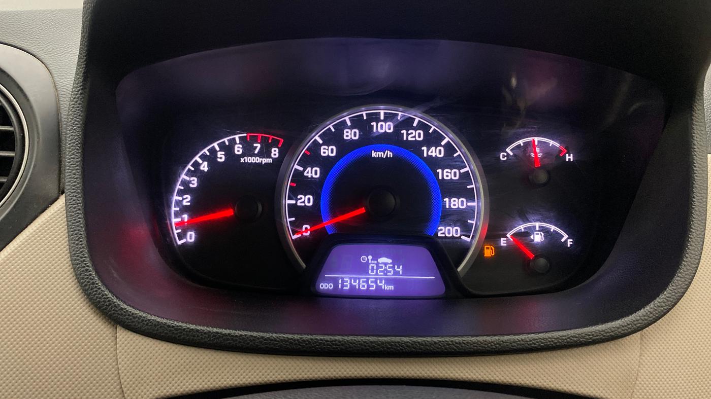2018 Hyundai Grand i10 SPORTZ 1.2 KAPPA VTVT, Petrol, Manual, 1,34,608 km, Odometer Image