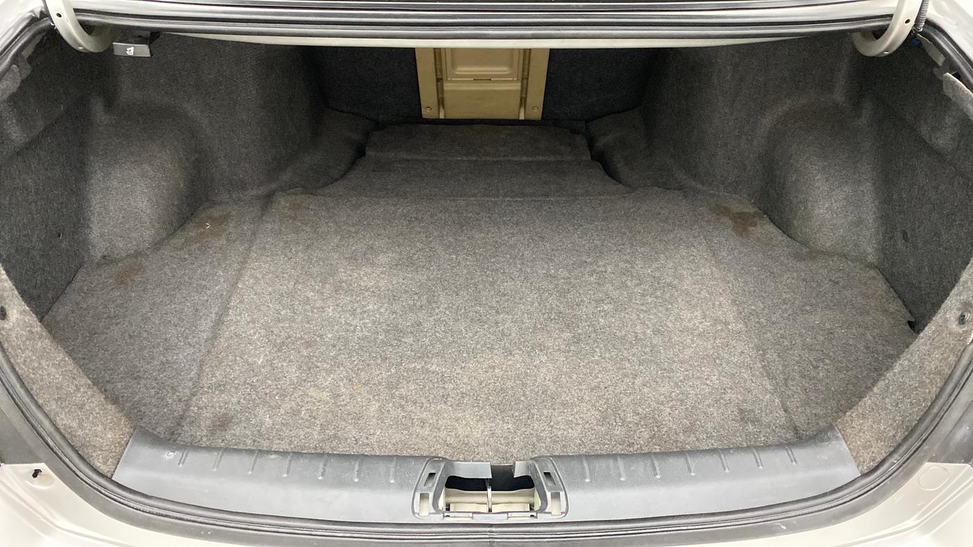 2010 Honda Accord 2.4 MT, Petrol, Manual, 74,861 km, Boot Inside