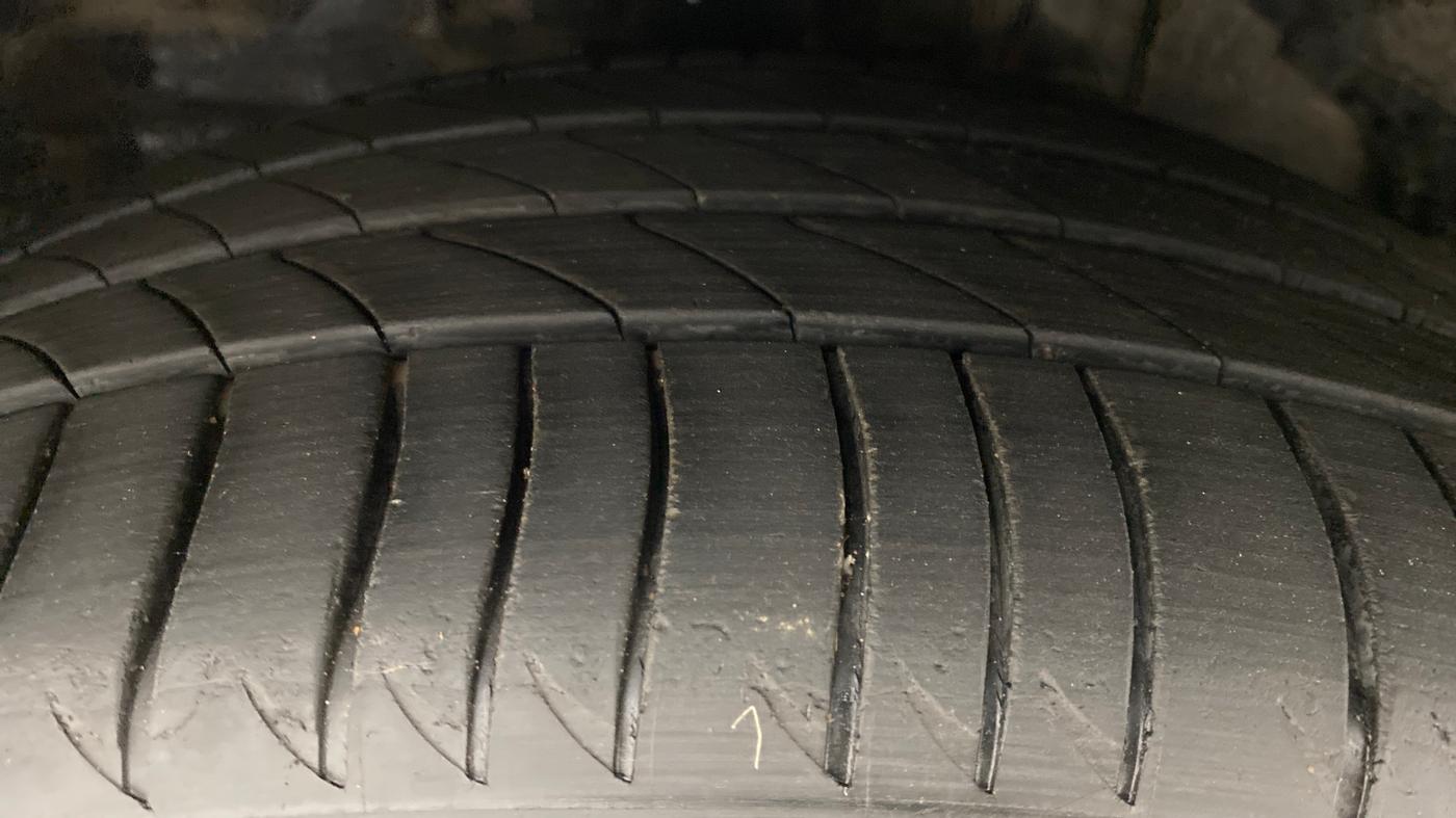 2010 Honda Accord 2.4 MT, Petrol, Manual, 74,861 km, Right Front Tyre Tread