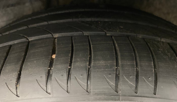 2010 Honda Accord 2.4 MT, Petrol, Manual, 74,861 km, Right Rear Tyre Tread