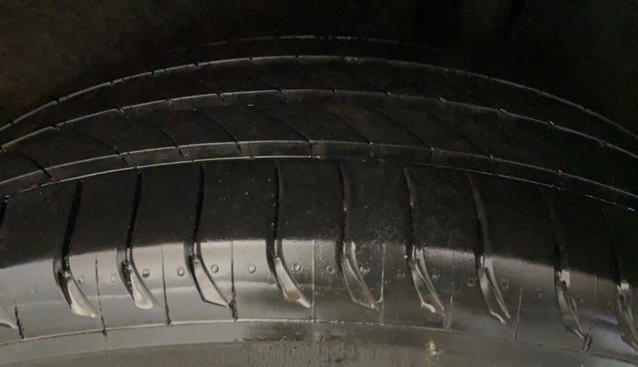 2018 Ford Ecosport TITANIUM + 1.5L PETROL AT, Petrol, Automatic, 79,290 km, Left Rear Tyre Tread