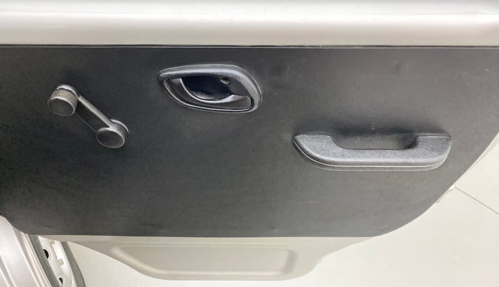 2018 Maruti Eeco 5 STR WITH AC PLUSHTR, Petrol, Manual, 19,537 km, Driver Side Door Panels Control