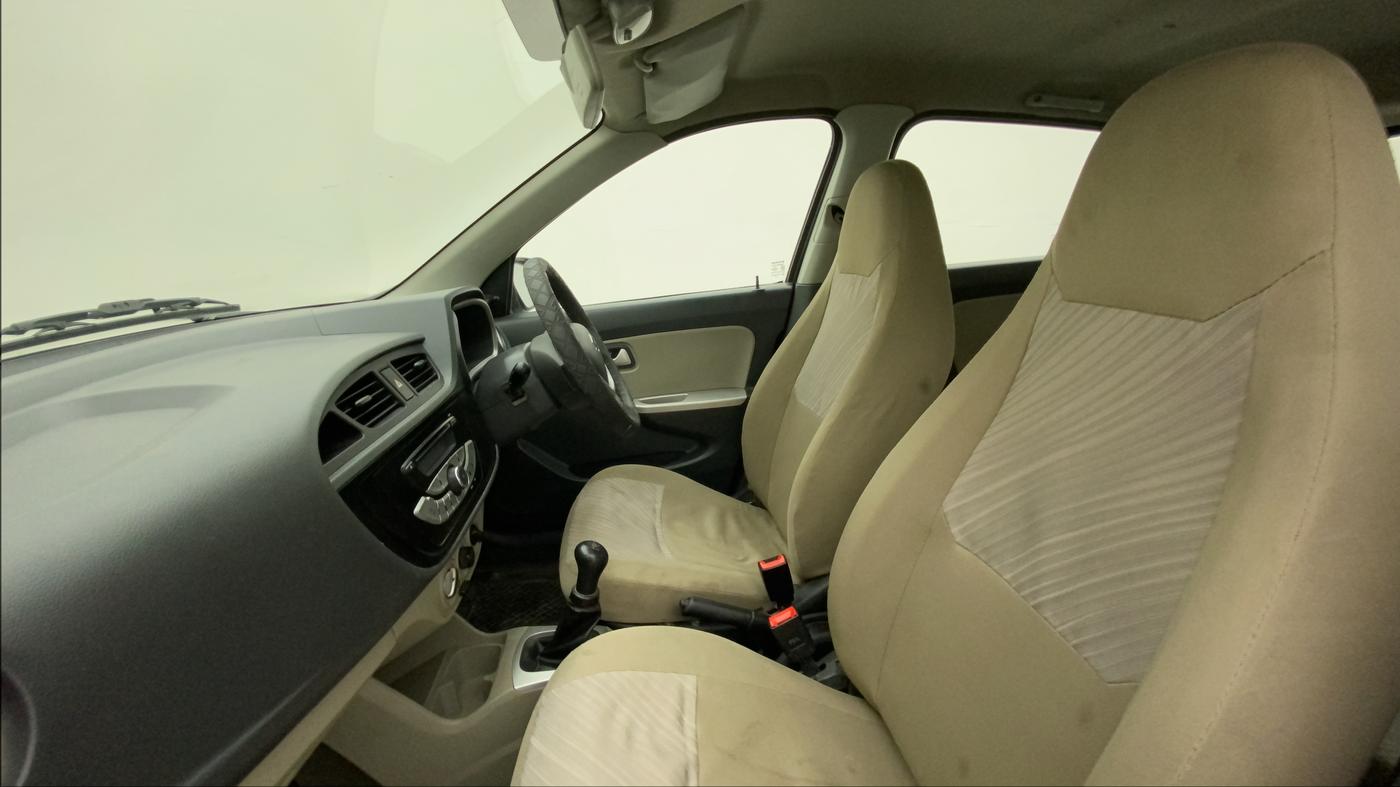 2018 Maruti Alto K10 VXI, Petrol, Manual, 60,716 km, Right Side Front Door Cabin