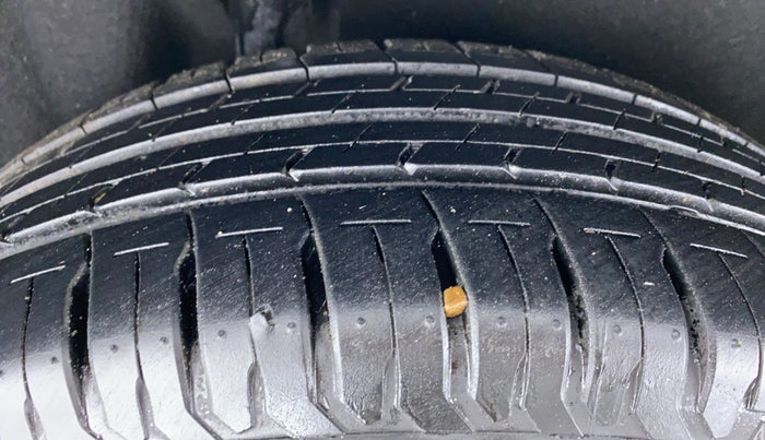 2014 Ford Ecosport 1.5 TREND TDCI, Diesel, Manual, 60,710 km, Right Rear Tyre Tread