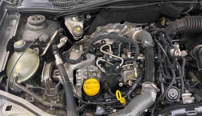 2020 Renault Duster RXS 1.3 TURBO PETROL CVT, Petrol, Automatic, 58,317 km, Engine View - Right