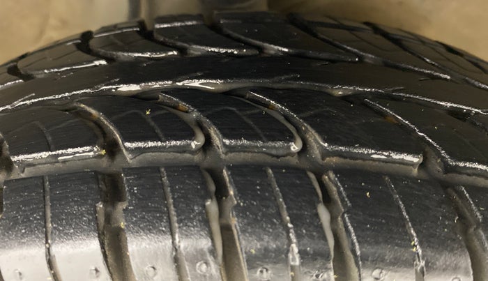 2008 Maruti Alto LXI, Petrol, Manual, 46,829 km, Right Front Tyre Tread