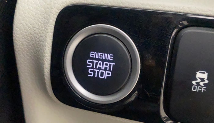 2022 KIA SONET HTX ANNIVERSARY EDITION 1.0 IMT, Petrol, Manual, 21,481 km, Keyless Start/ Stop Button