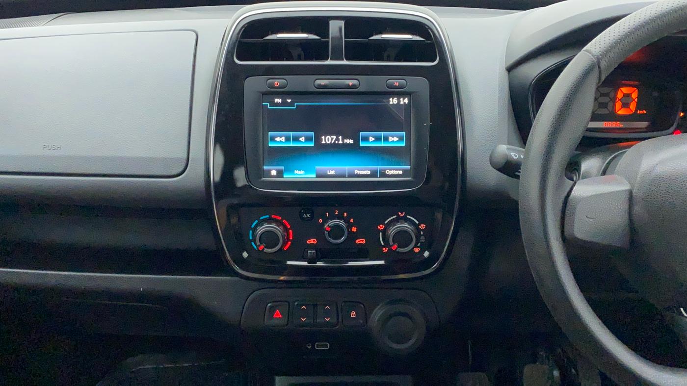 2019 Renault Kwid 1.0 RXT Opt, Petrol, Manual, 9,147 km, Air Conditioner