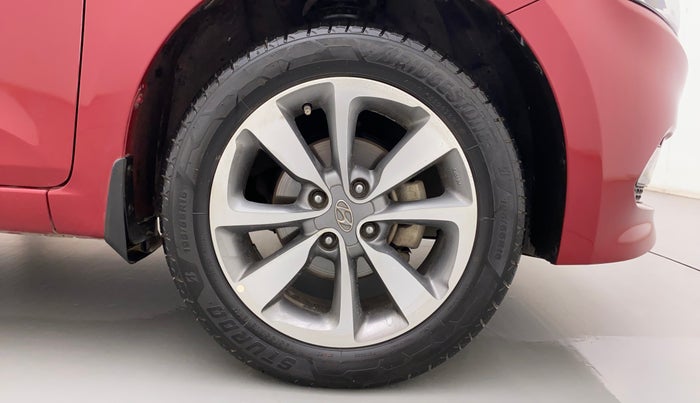 2017 Hyundai Elite i20 ASTA 1.2 DUAL TONE, Petrol, Manual, 54,739 km, Right Front Wheel