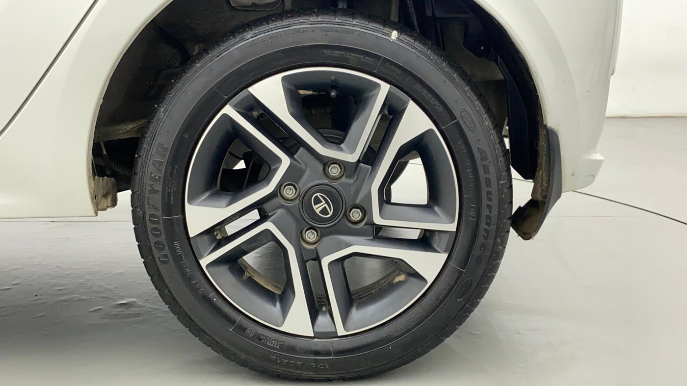 2021 Tata Tiago XZ+ 1.2 Revotron, Petrol, Manual, 14,179 km, Left Rear Wheel