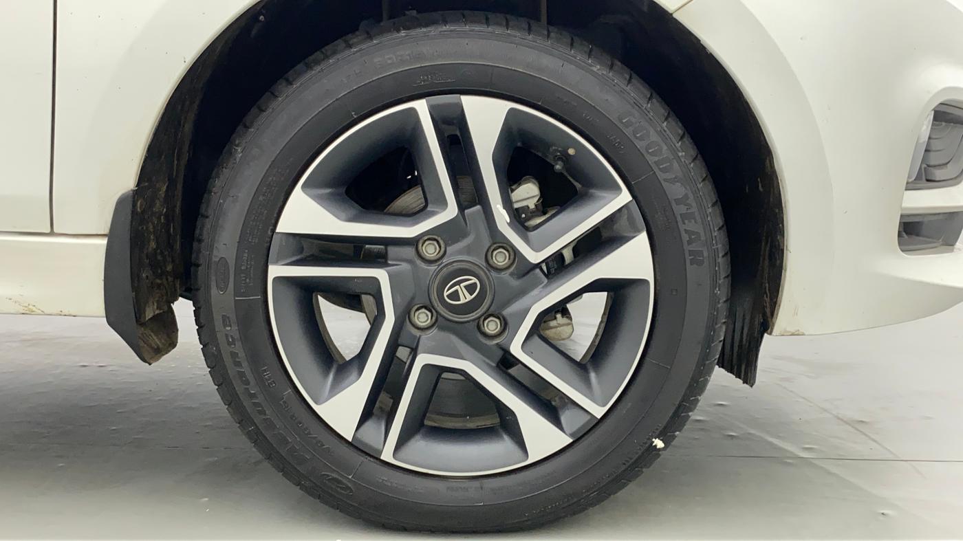 2021 Tata Tiago XZ+ 1.2 Revotron, Petrol, Manual, 14,179 km, Right Front Wheel