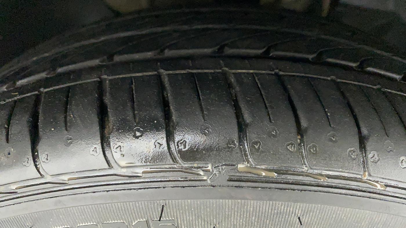 2021 Tata Tiago XZ+ 1.2 Revotron, Petrol, Manual, 14,179 km, Right Front Tyre Tread