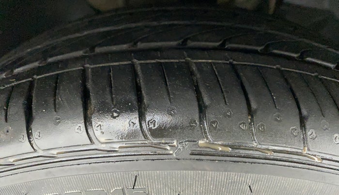 2021 Tata Tiago XZ+ 1.2 Revotron, Petrol, Manual, 14,179 km, Right Front Tyre Tread