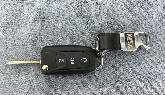 2021 Tata Tiago XZ+ 1.2 Revotron, Petrol, Manual, 14,179 km, Key Close Up