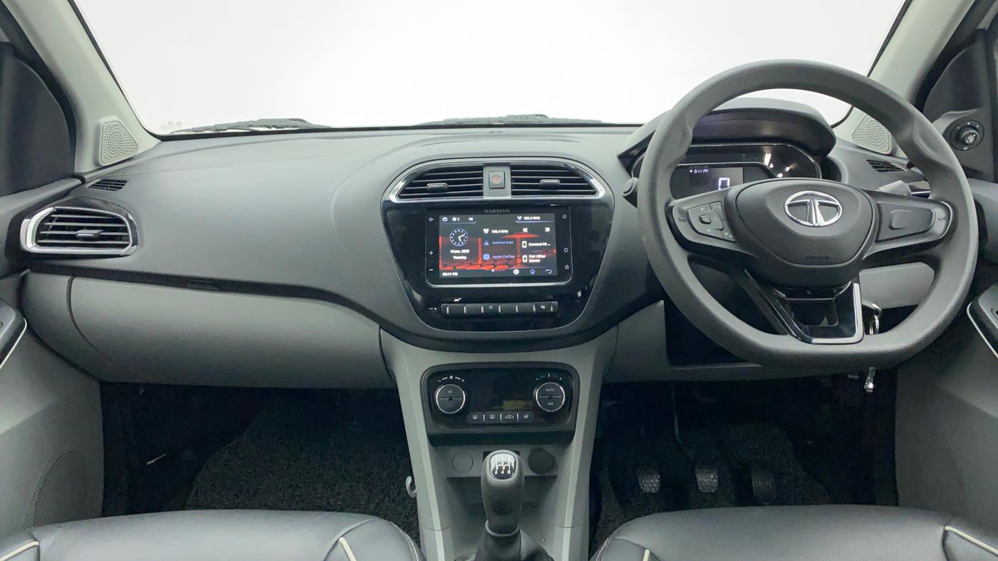 2021 Tata Tiago XZ+ 1.2 Revotron, Petrol, Manual, 14,179 km, Dashboard