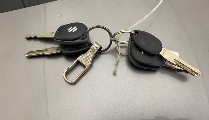 2014 Maruti Swift Dzire VXI, Petrol, Manual, 49,199 km, Key Close Up