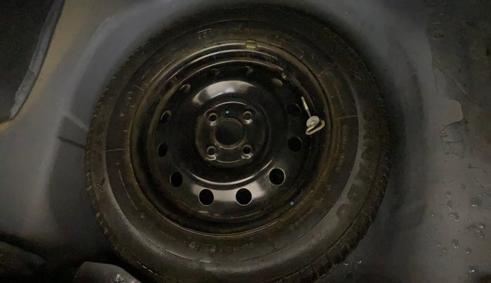 2014 Maruti Swift Dzire VXI, Petrol, Manual, 49,199 km, Spare Tyre