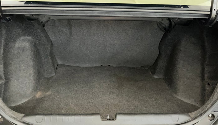 2018 Honda Amaze 1.2L I-VTEC VX, Petrol, Manual, 52,162 km, Boot Inside