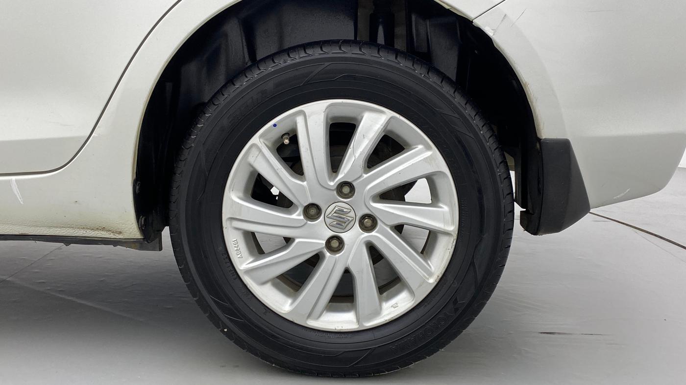 2015 Maruti Swift Dzire ZXI 1.2 BS IV, Petrol, Manual, 94,428 km, Left Rear Wheel