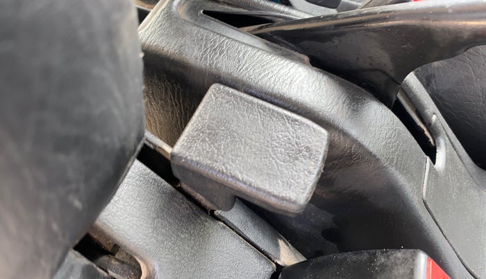 2019 Maruti Eeco 5 STR WITH A/C+HTR, CNG, Manual, 18,336 km, Driver Side Adjustment Panel