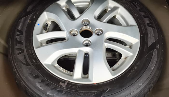 2015 Maruti Swift Dzire ZDI, Diesel, Manual, 86,638 km, Spare Tyre