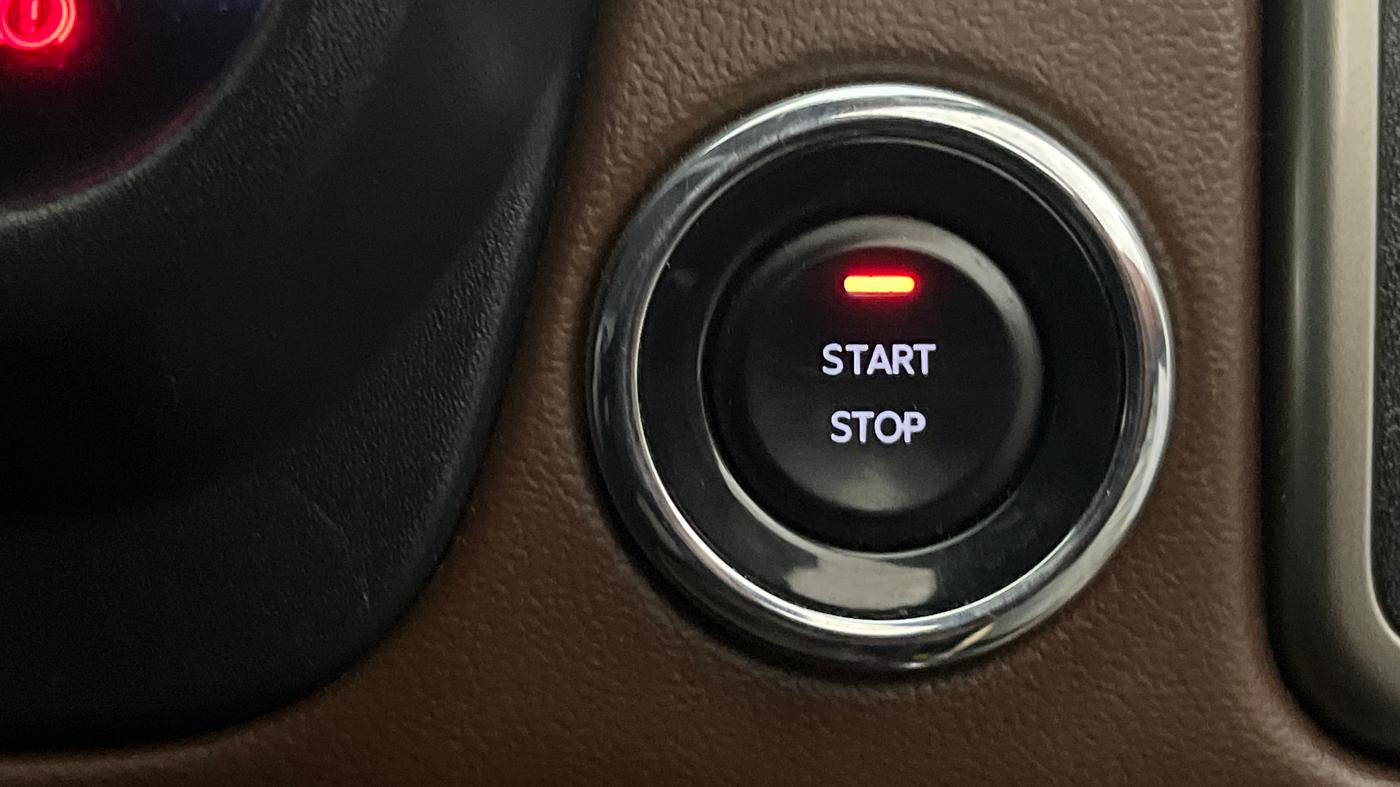 2024 Mahindra SCORPIO-N Z8 PETROL MT 7 STR, Petrol, Manual, 42,881 km, Keyless Start/ Stop Button
