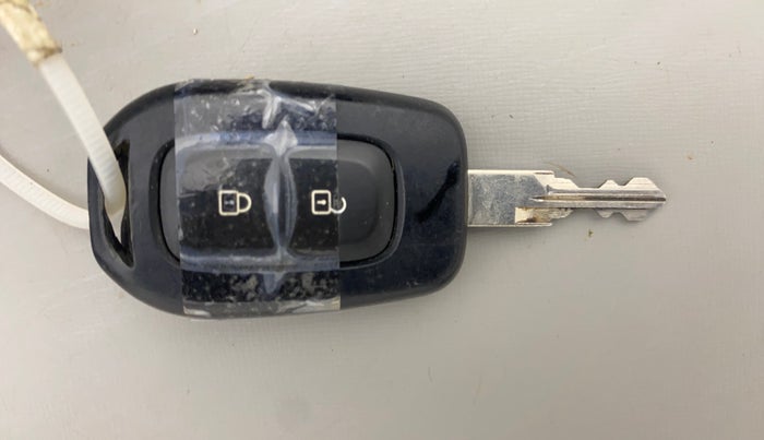 2017 Renault Duster RXS CVT, Petrol, Automatic, 68,204 km, Key Close Up