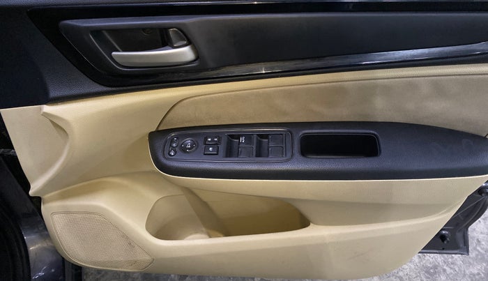 2019 Honda Amaze 1.2L I-VTEC S, Petrol, Manual, 72,627 km, Driver Side Door Panels Control