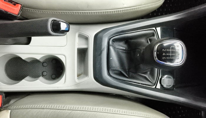 2022 Skoda KUSHAQ ACTIVE 1.0L TSI MT, Petrol, Manual, 75,793 km, Gear Lever