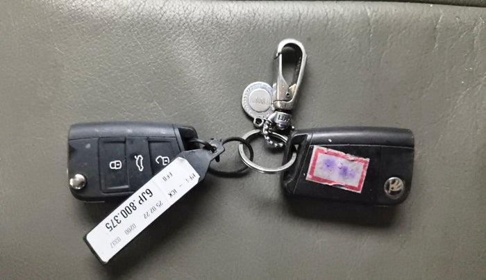 2022 Skoda KUSHAQ ACTIVE 1.0L TSI MT, Petrol, Manual, 75,793 km, Key Close Up