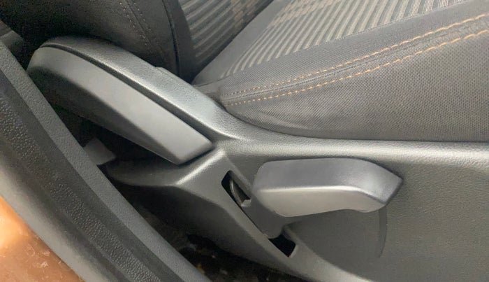 2020 Ford FREESTYLE TITANIUM PLUS 1.2 PETROL, Petrol, Manual, 10,157 km, Driver Side Adjustment Panel