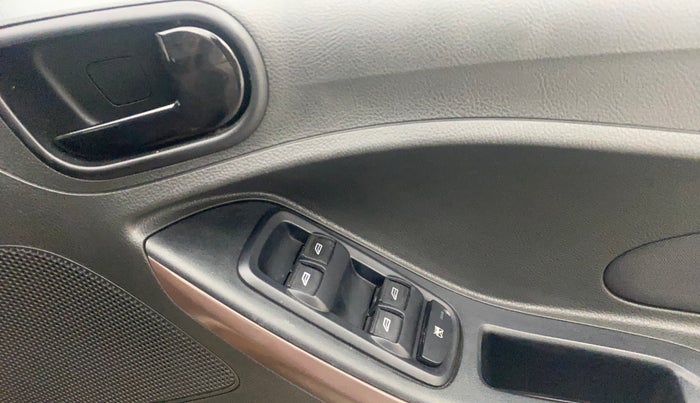 2020 Ford FREESTYLE TITANIUM PLUS 1.2 PETROL, Petrol, Manual, 10,157 km, Driver Side Door Panels Control