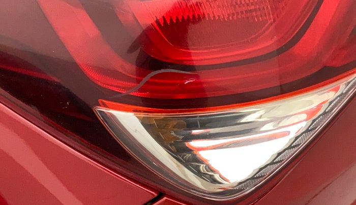 2016 Hyundai Elite i20 SPORTZ 1.2, Petrol, Manual, 97,930 km, Left tail light - Minor scratches