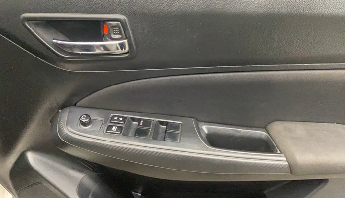 2021 Maruti Swift VXI, Petrol, Manual, 79,886 km, Driver Side Door Panels Control